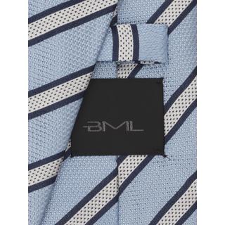 Silk tie